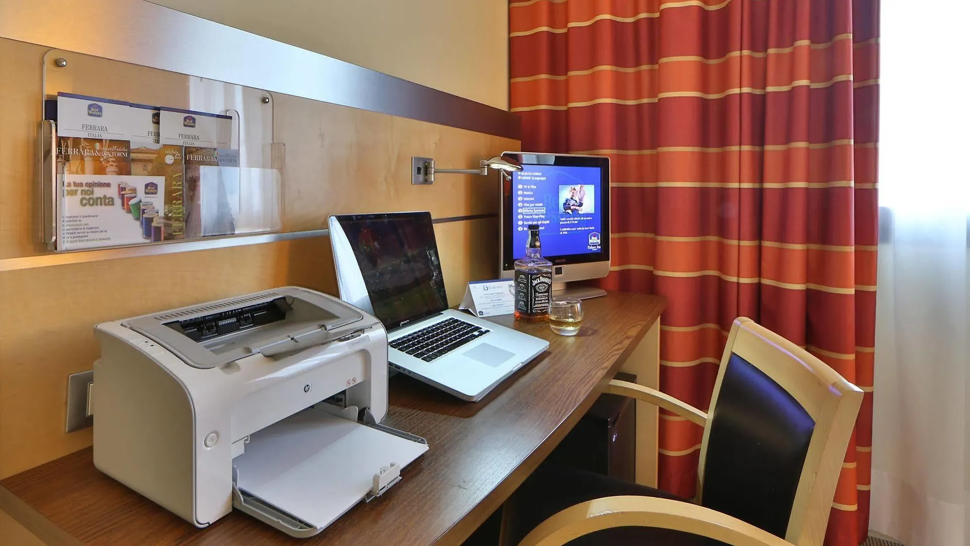 Best Western Palace Inn Hotel Ferrara 4*,
